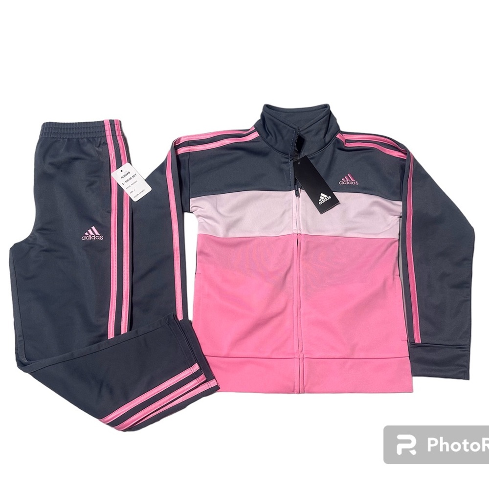 Nwt Girls Adidas 2 piece set Sz 6 sweater and pants